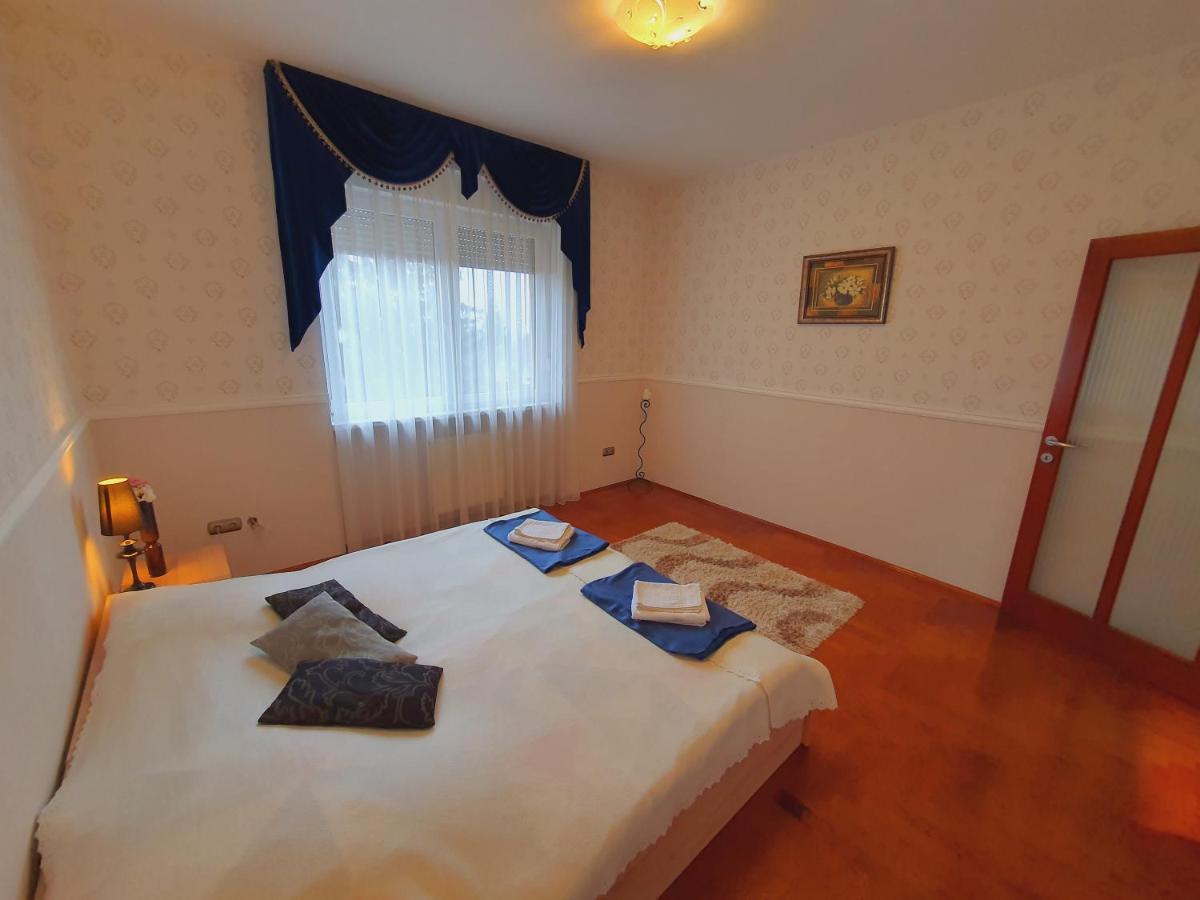 מישקולץ Adel Apartman מראה חיצוני תמונה
