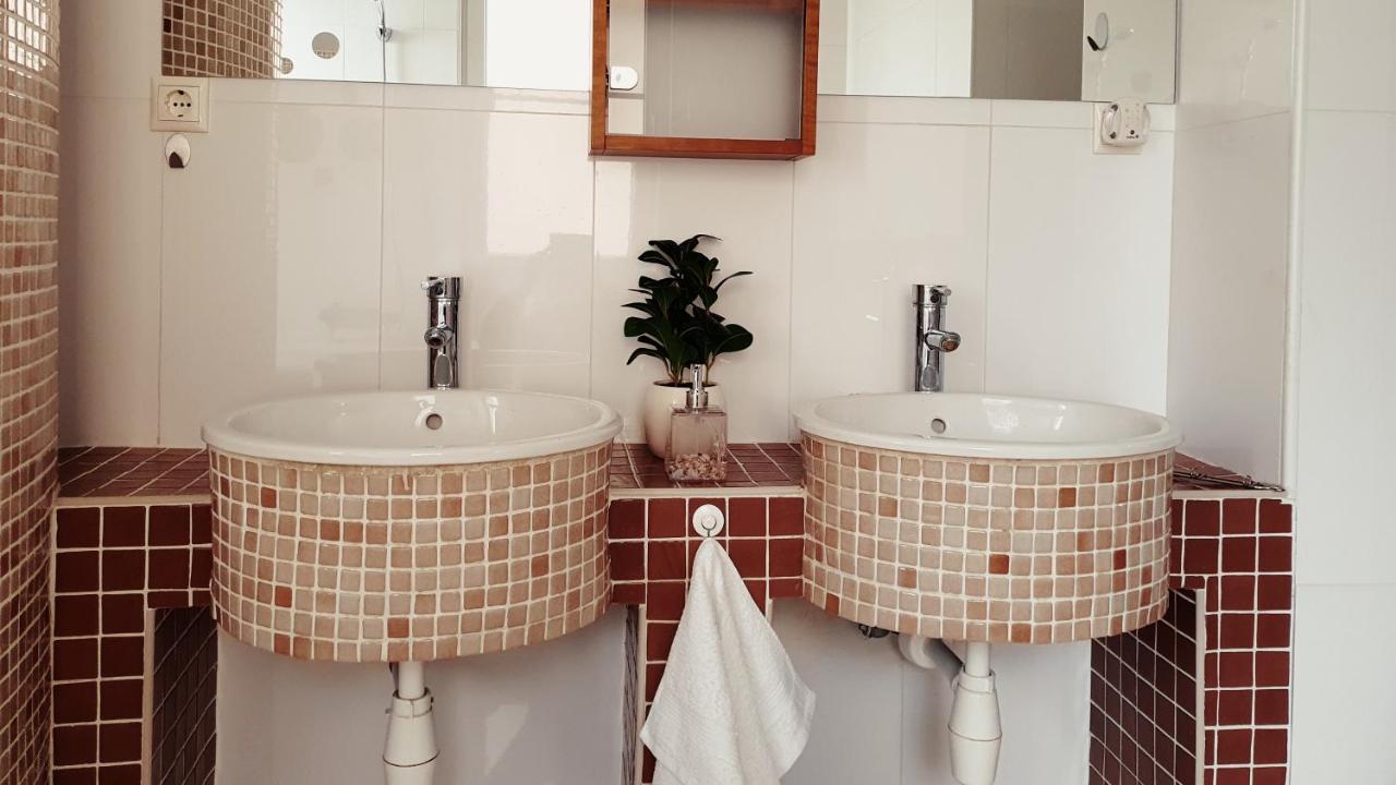 מישקולץ Adel Apartman מראה חיצוני תמונה